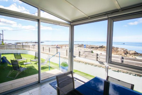 -AVEL DRO- Belle maison familiale vue mer corniche